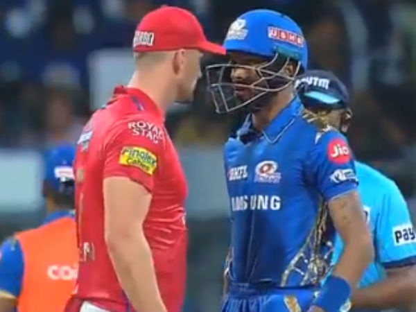 மும்பை மும்பை வீரர் மும்பை மும்பை வீரர்