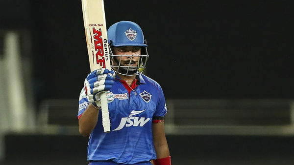 டெல்லி அதிரடி ரன் குவிப்பு டெல்லி அதிரடி ரன் குவிப்பு