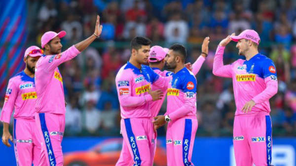 ஸ்பின்னர்கள் ஆதிக்கம் 