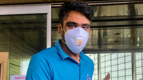  செம செம பவுலிங் 