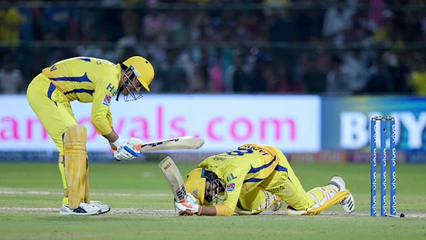 முதல் ஐபிஎல் வீரர் 