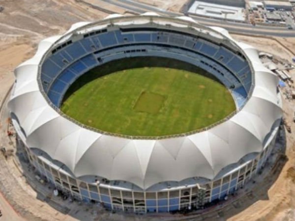 தீவிர பயிற்சியில் சிஎஸ்கே வீரர்கள் 