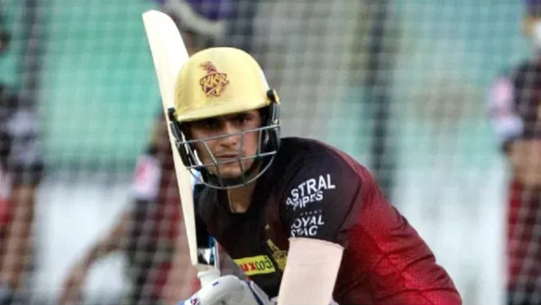 ஆன்லைனில் நிகழ்ச்சிகள் 