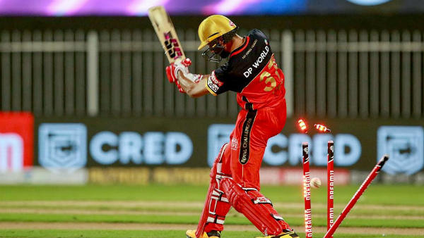 நிதான ஆட்டம்