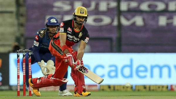 சொதப்பலாக ஆடினர்