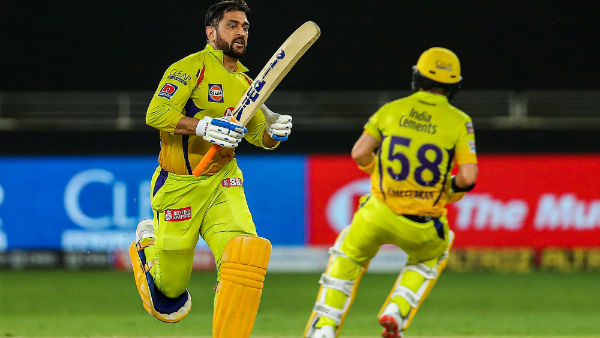 ஏழு பந்துவீச்சாளர்கள்