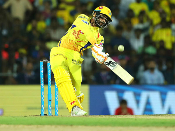 அங்குதான் இறங்குகிறார்