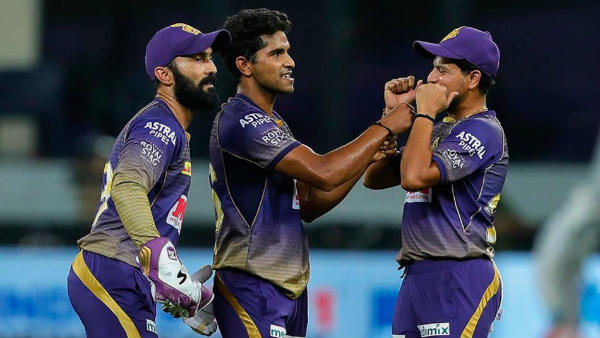 சிரித்து மகிழ்ந்த ரசிகர்கள்