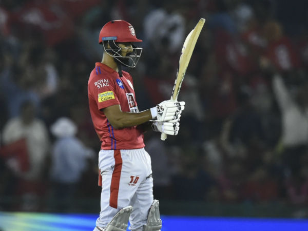 மாறியது