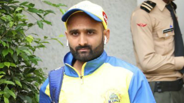 என்ன செய்தார்