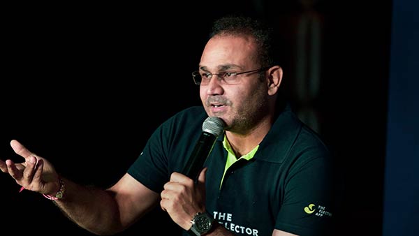 கலாய்த்த ஷேவாக் 