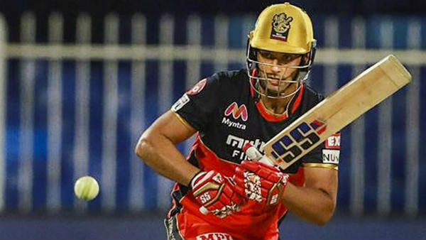 பெங்களூர் அணி மாற்றம்