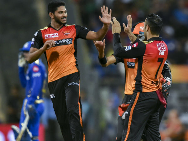 நேற்று போட்டி 