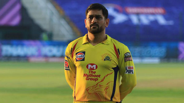 தோனி தான் கேப்டன் 