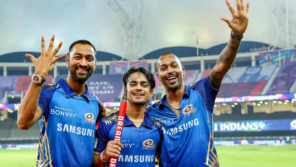 காசு கொடுத்ததாக தகவல்