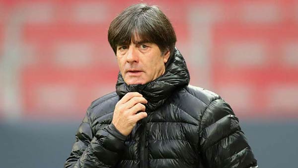 புறந்தள்ளிய பயிற்சியாளர்