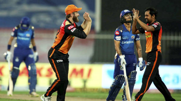 விக்கெட் வீழ்ச்சி