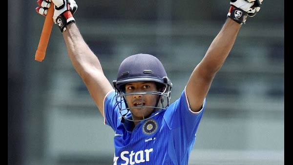 டெஸ்ட் வீரர் 