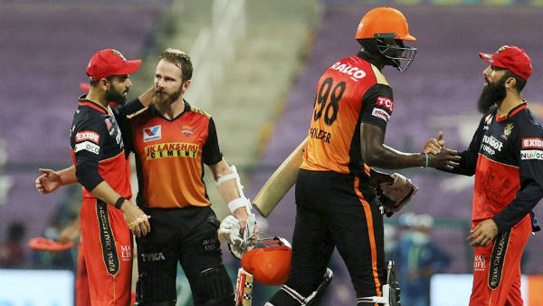 இங்கிலாந்து வீரர்கள் விலகல்