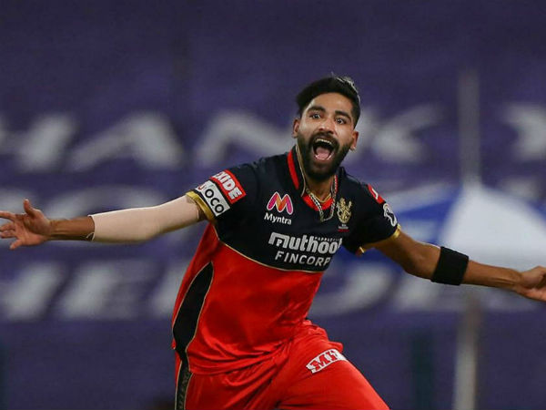 சாதனை வீரர்