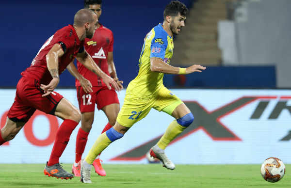 திலக் மைதானத்தில் நடைபெறுகிறது 