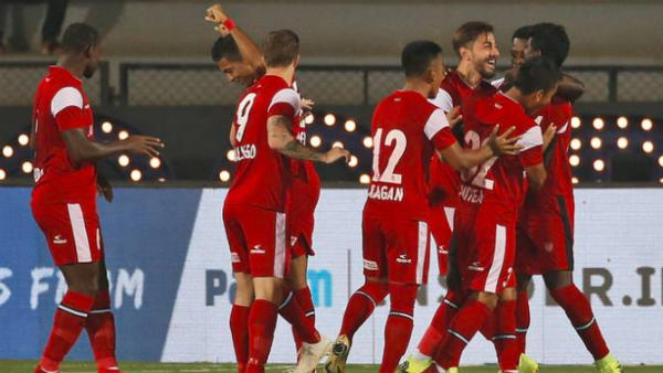 தலைமை கோச் மகிழ்ச்சி 