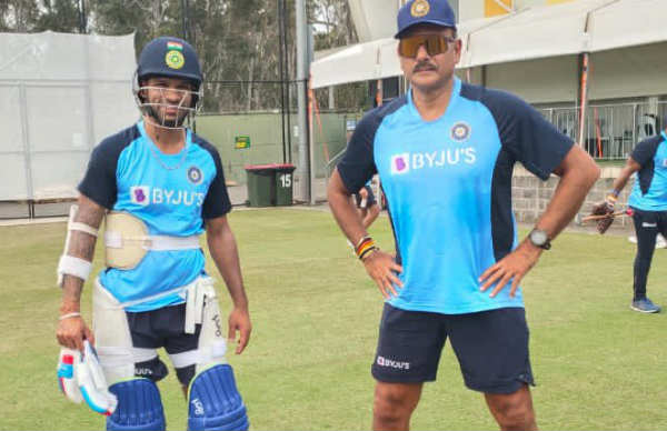 புகைப்படங்கள் வெளியீடு 