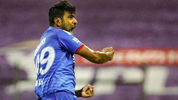 மனைவியும் சேர்ந்தார்