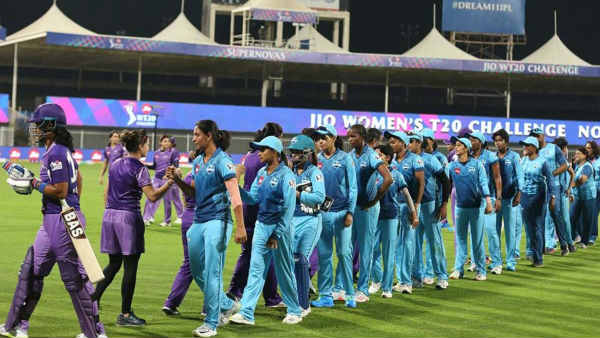 சுனே லூவஸ் சிறப்பு சுனே லூவஸ் சிறப்பு