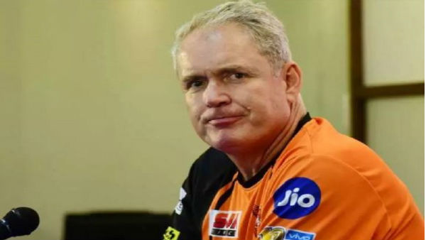 டாம் மூடி குற்றச்சாட்டு 