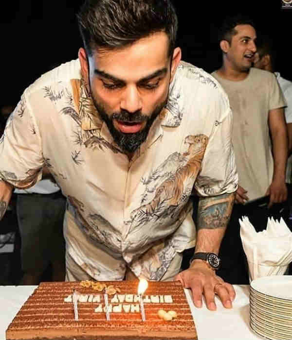 பிரபலங்கள் வாழ்த்து 