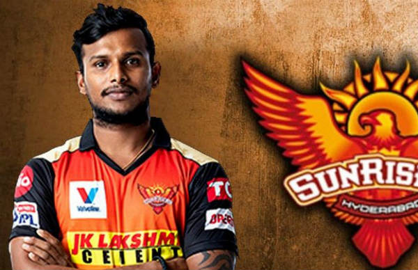 நடராஜனுக்கு வாய்ப்பு நடராஜனுக்கு வாய்ப்பு