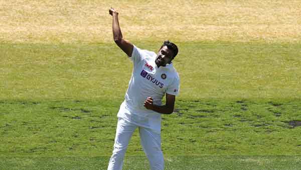 பயன்படுத்தினார் 