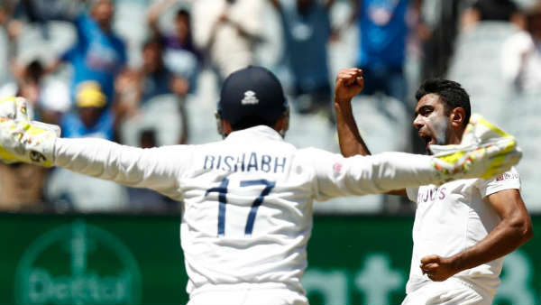 பௌலர்கள் சிறப்பான பங்களிப்பு 