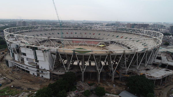 உலகளவில் பெரிய மைதானம் 