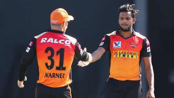 ரோகித்தை பின்னுக்கு தள்ளி சாதனை 