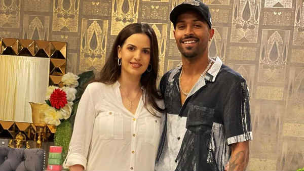 Hardik Pandyas Dinner Date With Natasa Stankovic 