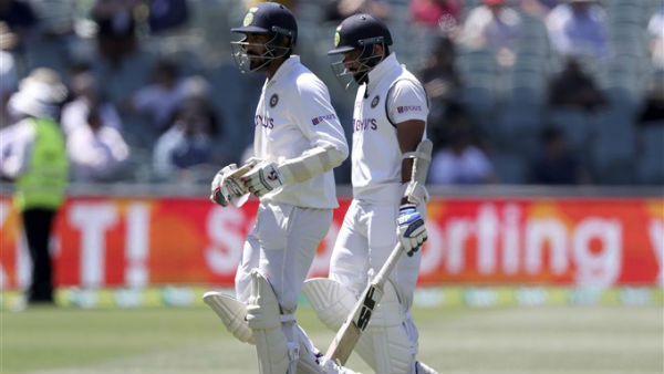 ஒரு ஓவரில் 2க்கும் குறைவான ரன்கள் 