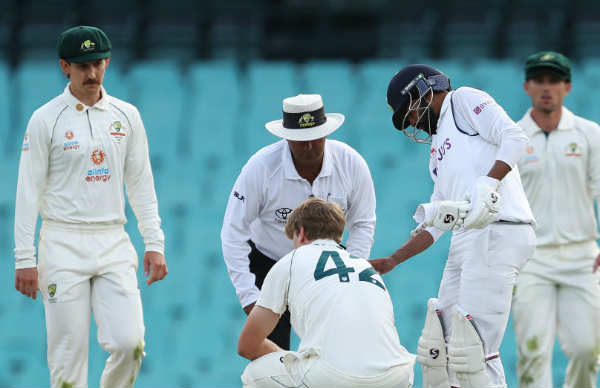 உள்ளே வந்த இளம் வீரர்