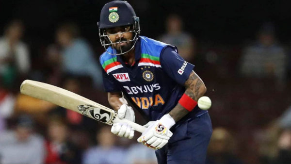 இந்தியா பேட்டிங்