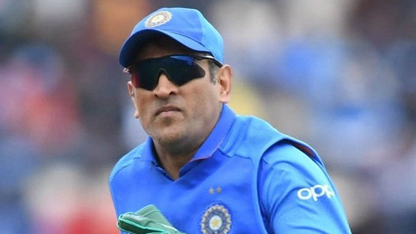 கேம் பினிஷிங் வித்தை சிறப்பான தோனி 