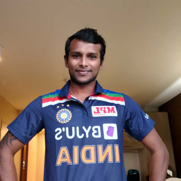 நடராஜன் 