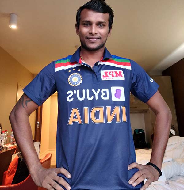 நடராஜன் 