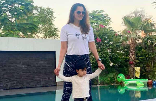 தாய்மை காரணம் 