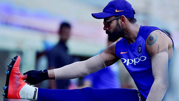 வீடுகளில் முடங்கிய வீரர்கள் 