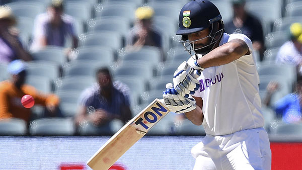 வலியுடன் பேட்டிங்