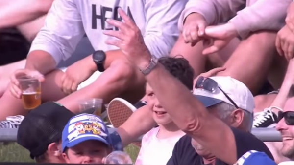 பீருக்குள்ளே பந்து