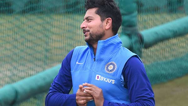 ரவி சாஸ்திரி பாராட்டு 