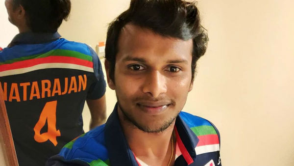 வாழ்த்து தெரிவித்தார் வாழ்த்து தெரிவித்தார்