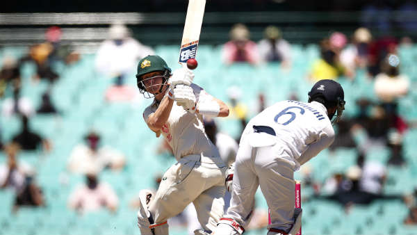 ஸ்மித் அபாரம் 